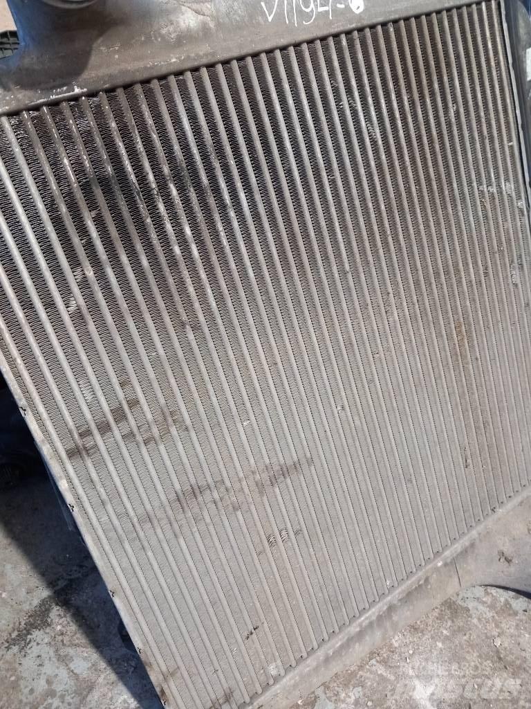 Volvo FH 12  20566842 Radiadores camiões e carrinhas