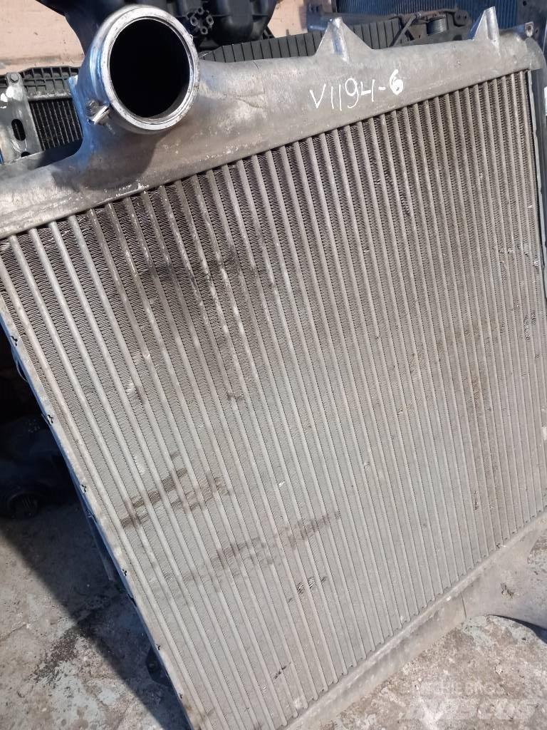 Volvo FH 12  20566842 Radiadores camiões e carrinhas
