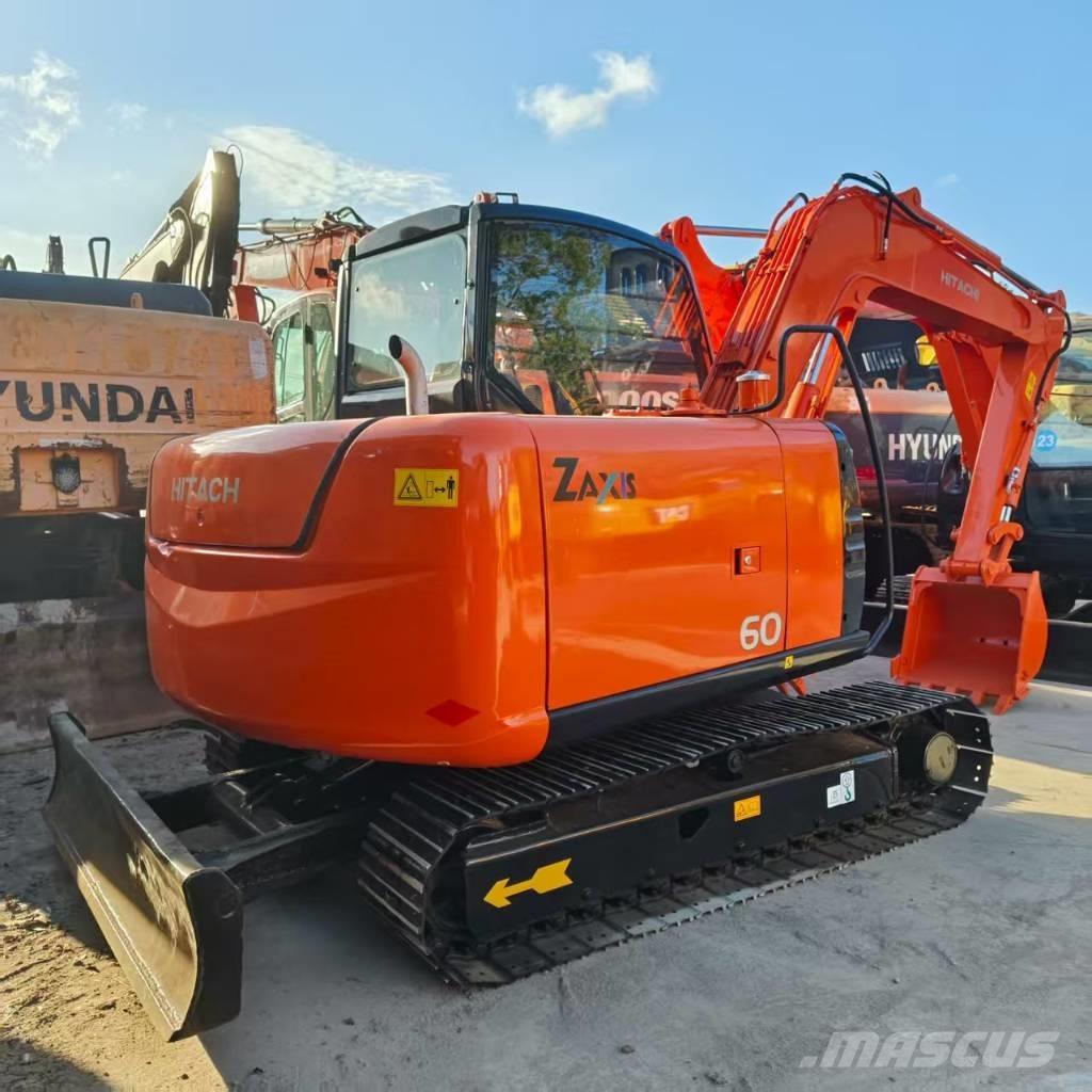 Hitachi ZX 60 Mini Escavadoras <7t