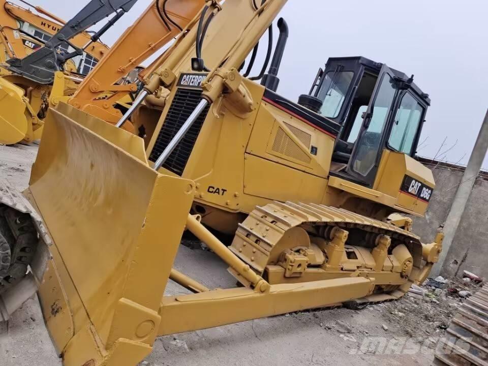 CAT D 6 G Dozers - Tratores rastos