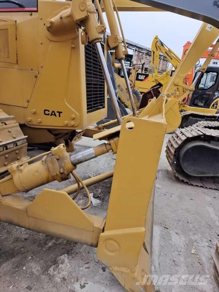 CAT D 6 G Dozers - Tratores rastos