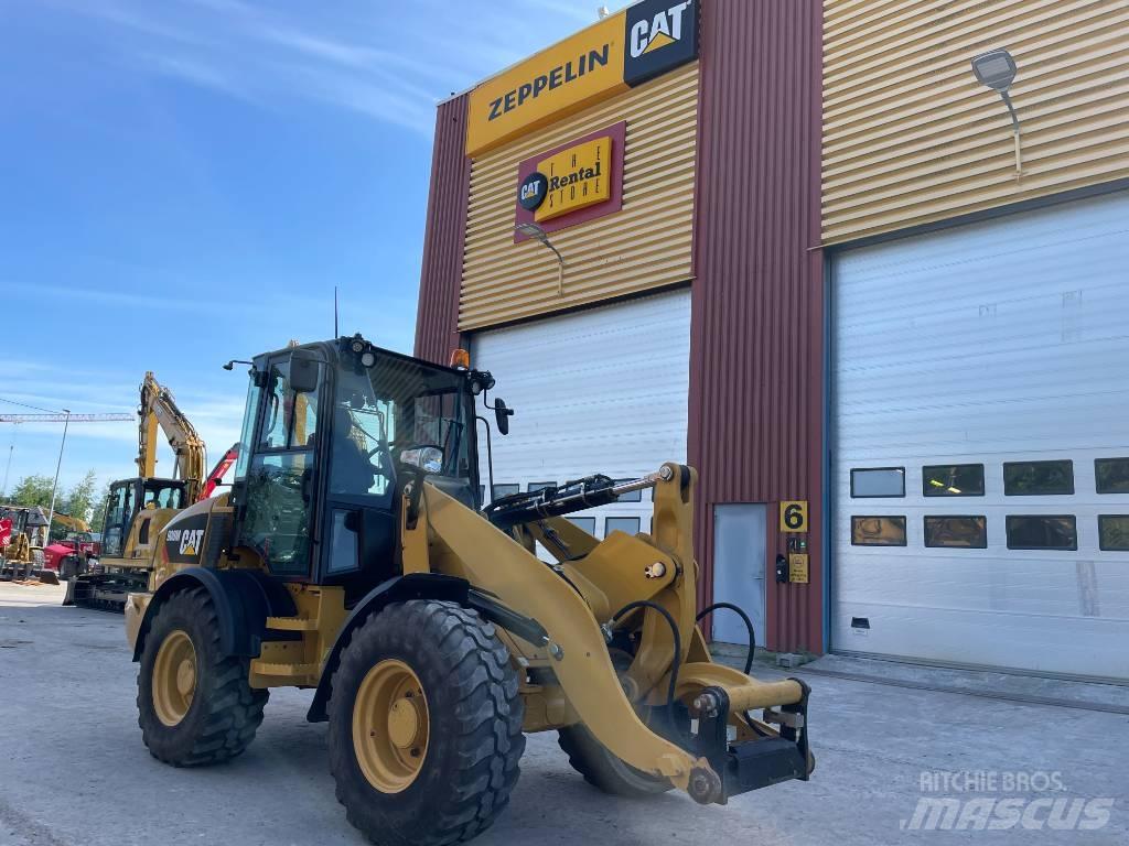 CAT 908 M Pás carregadoras de rodas