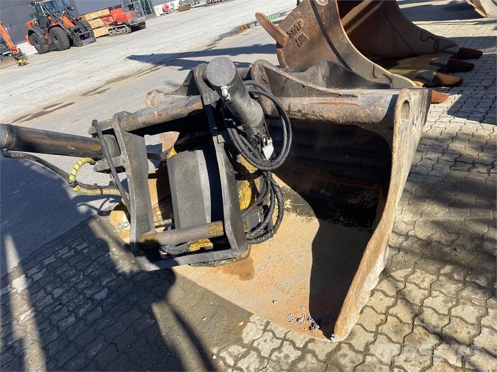 Komatsu PC 240 LC-8 Escavadoras de rastos