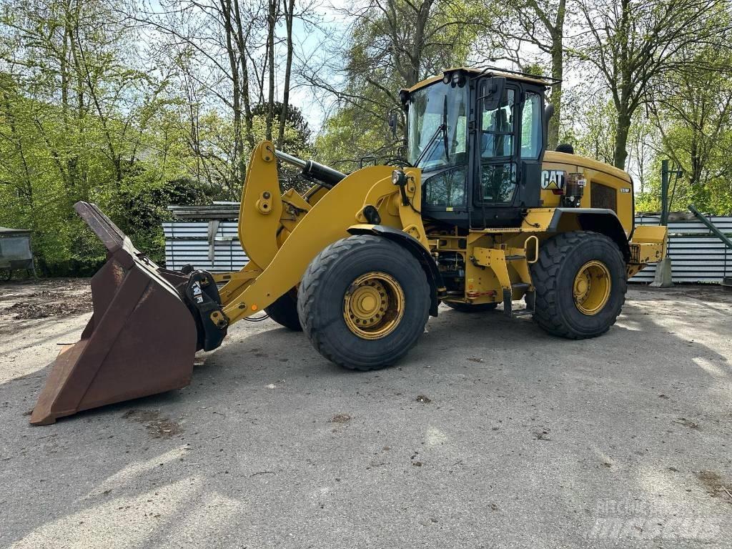 CAT 938M Pás carregadoras de rodas