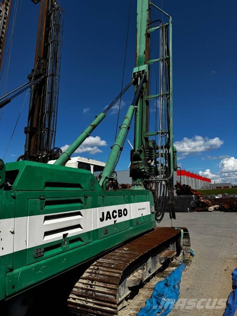 CMV TH7-25 Camiões de sonda de perfuração móvel