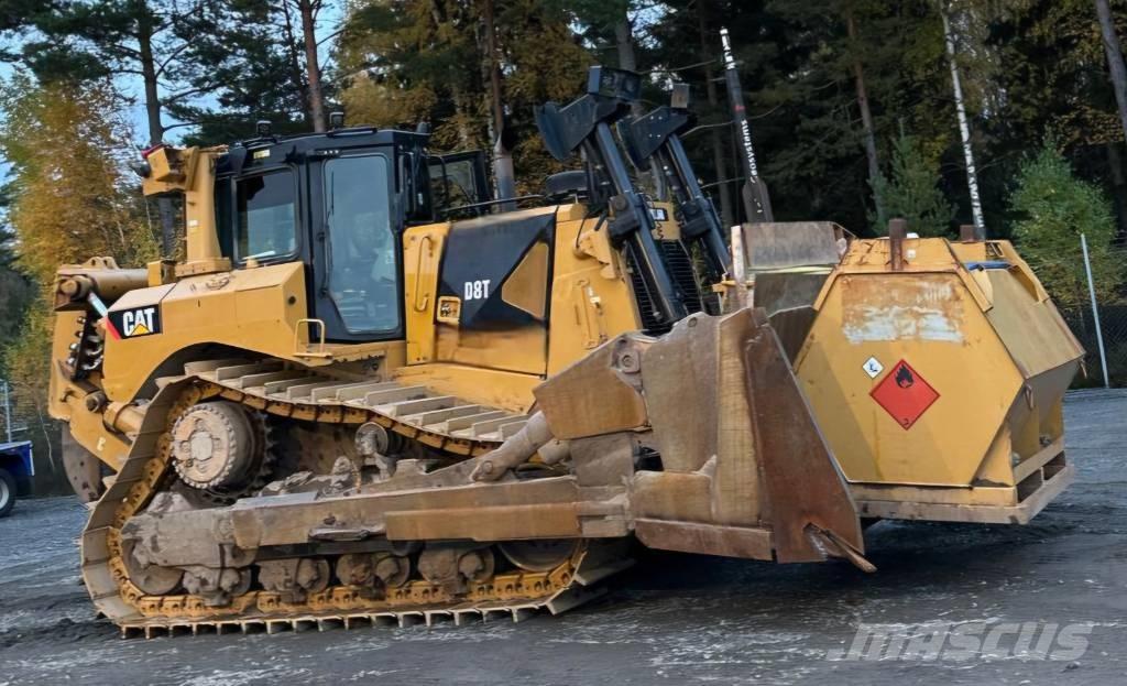 CAT D 6 T LGP Dozers - Tratores rastos