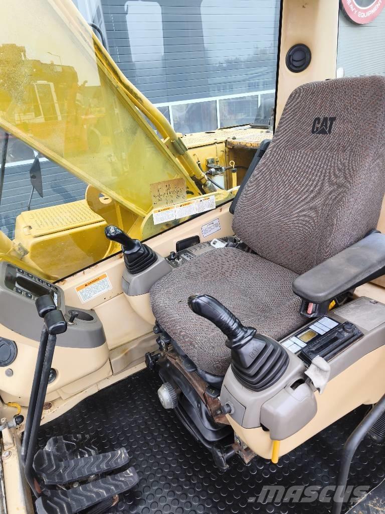 CAT 325 B L Escavadoras de rastos