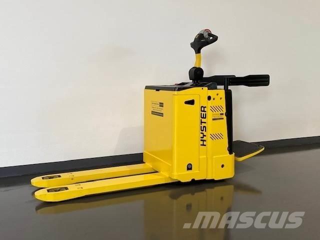 Hyster P2.0S FBW Empilhador para operador externo