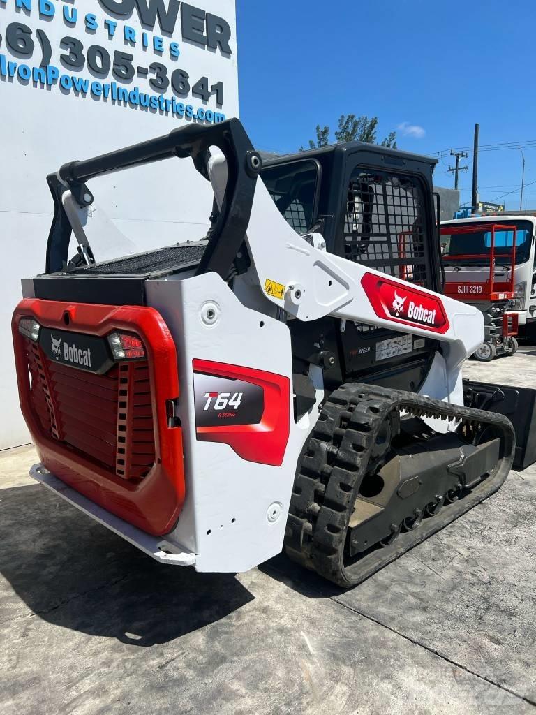 Bobcat T 64 Carregadoras de direcção deslizante