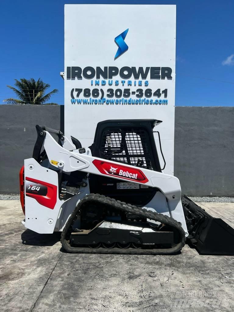Bobcat T 64 Carregadoras de direcção deslizante
