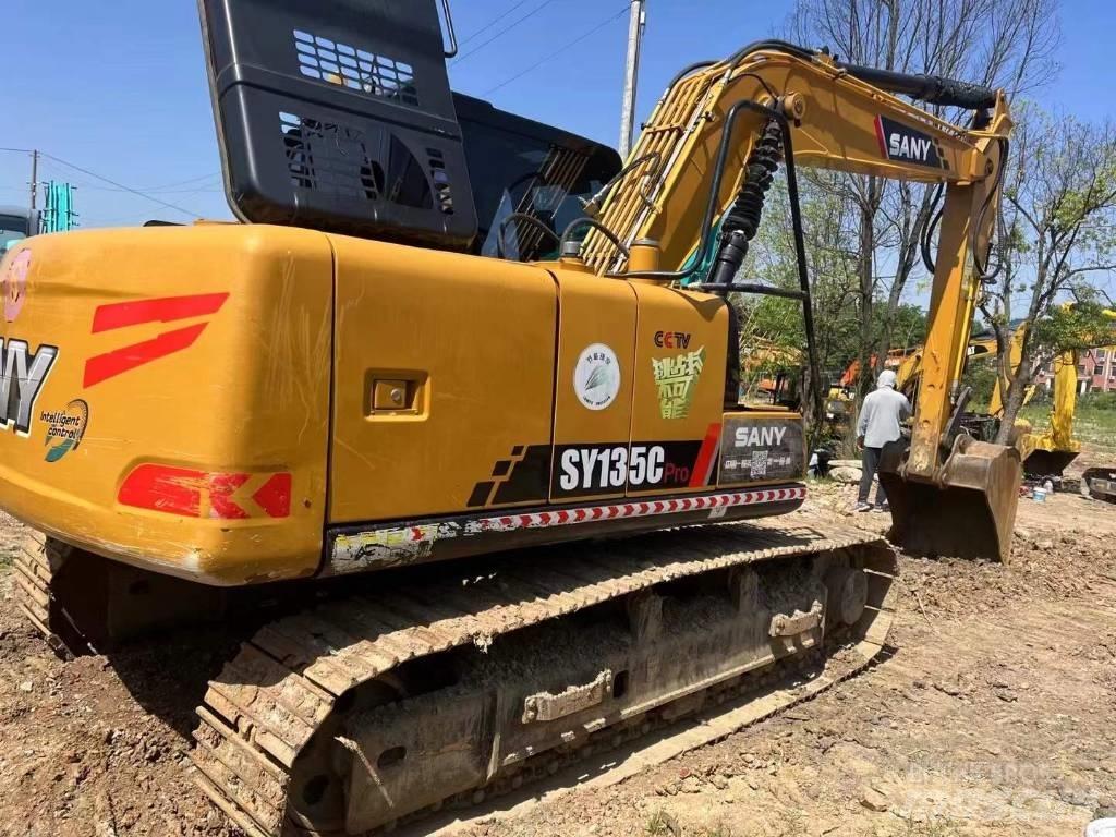 Sany SY 135 Escavadoras de rastos
