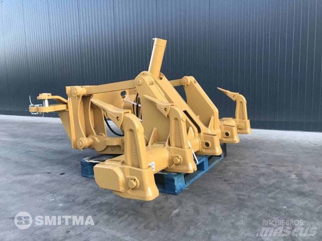 CAT 140M Escarificadores
