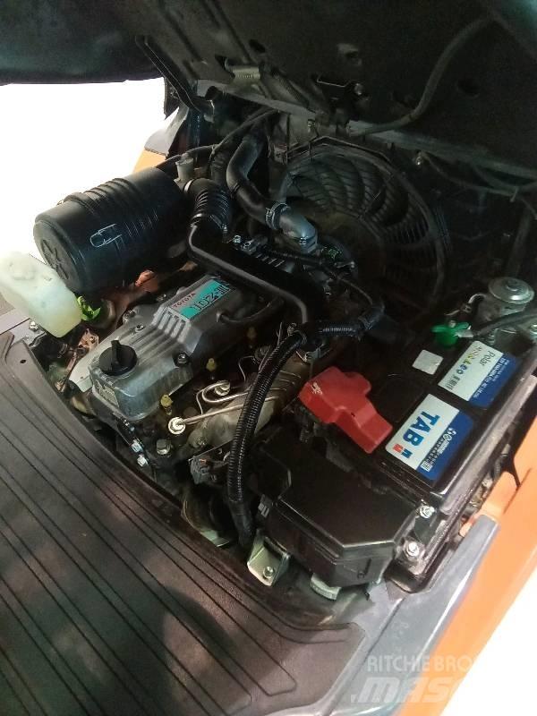Toyota 8 FDF 25 Empilhadores Diesel