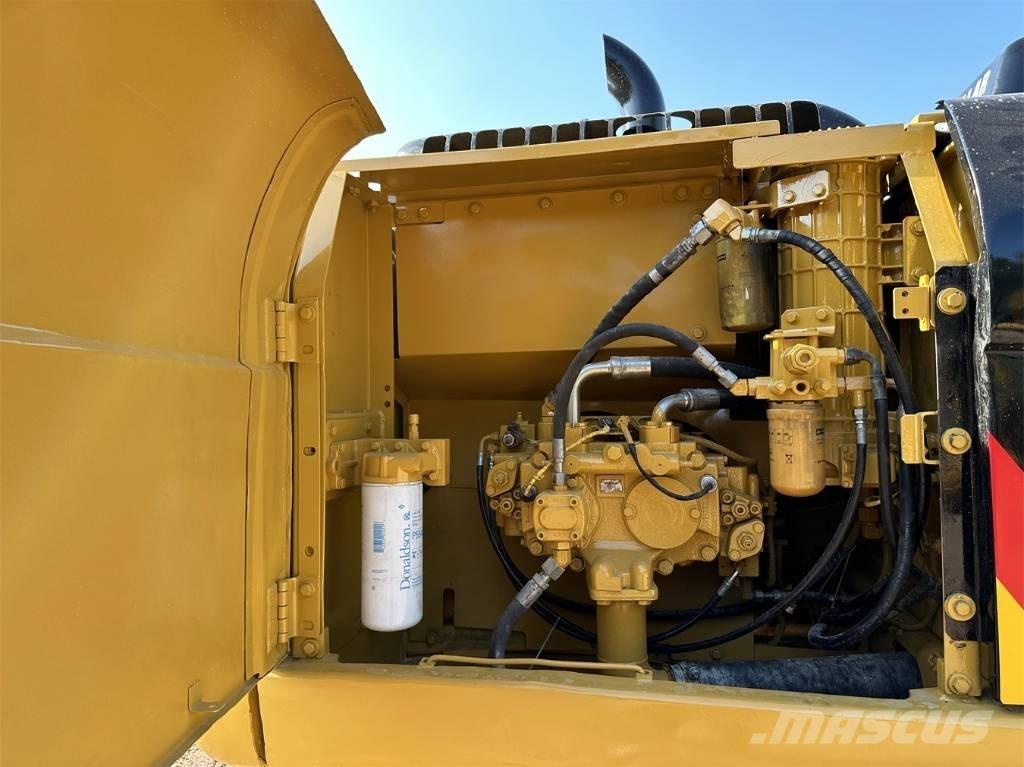 CAT 320 D Escavadoras de rastos