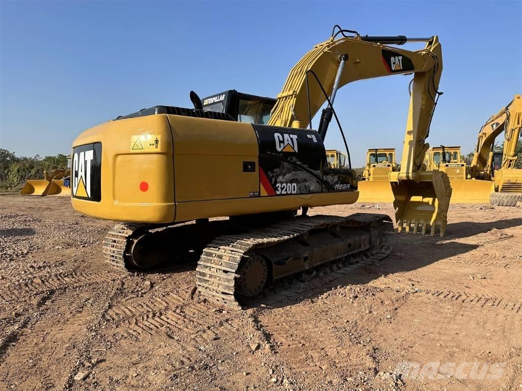 CAT 320 D Escavadoras de rastos