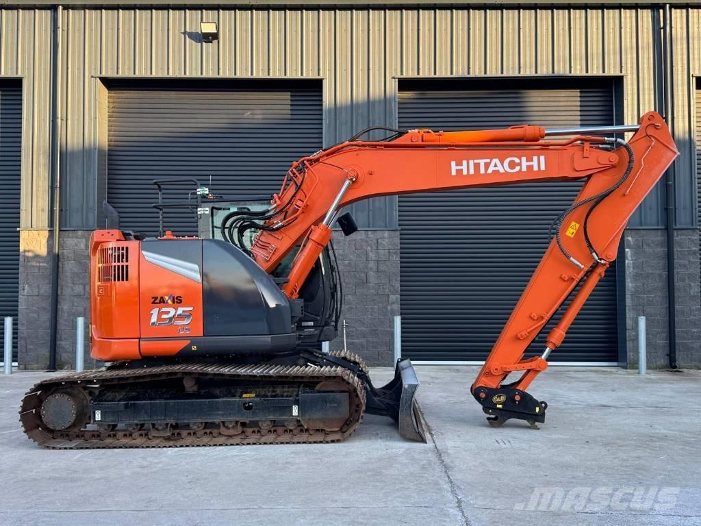 Hitachi ZX 135 US-7 Escavadoras de rastos