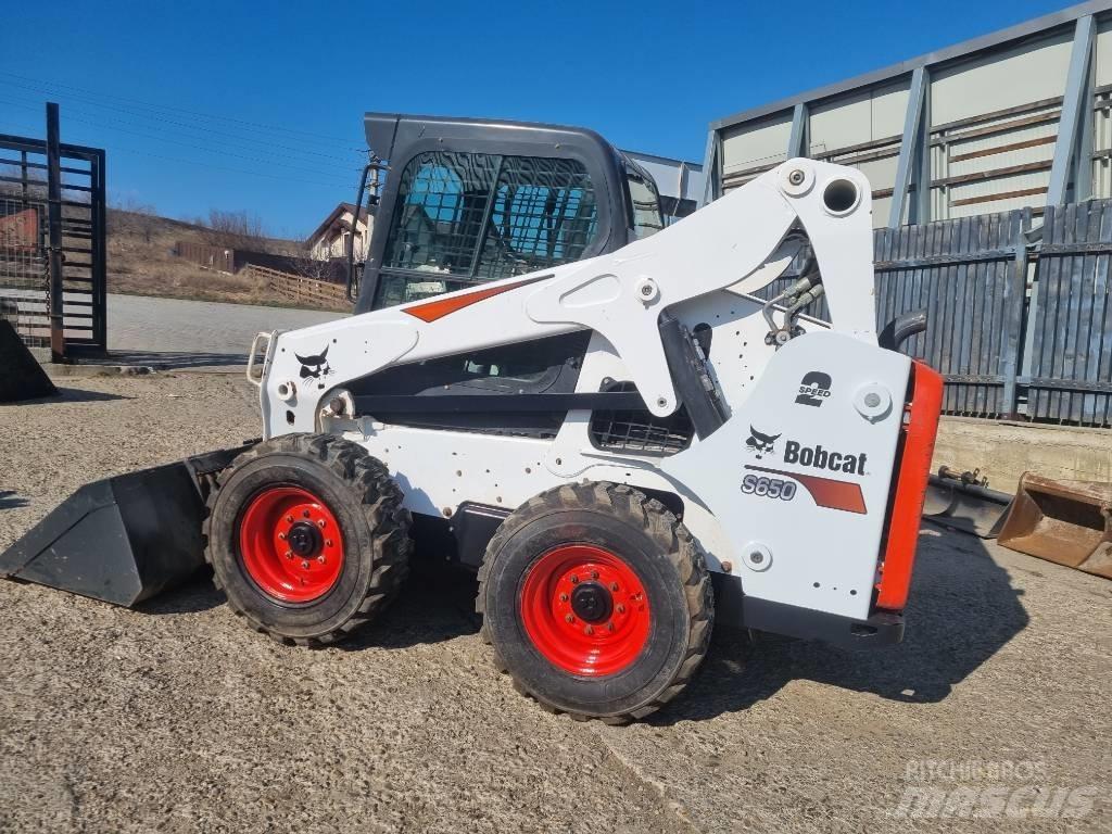 Bobcat 650S Carregadoras de direcção deslizante