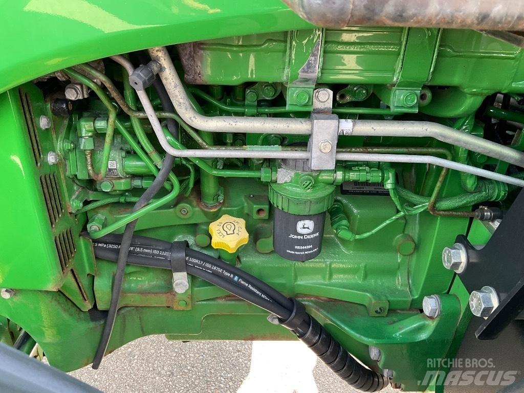John Deere 5100 R Tratores Agrícolas usados