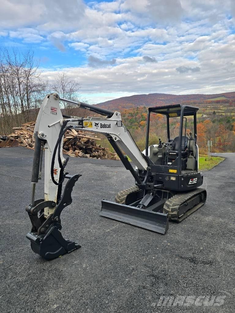 Bobcat E 32 Mini Escavadoras <7t