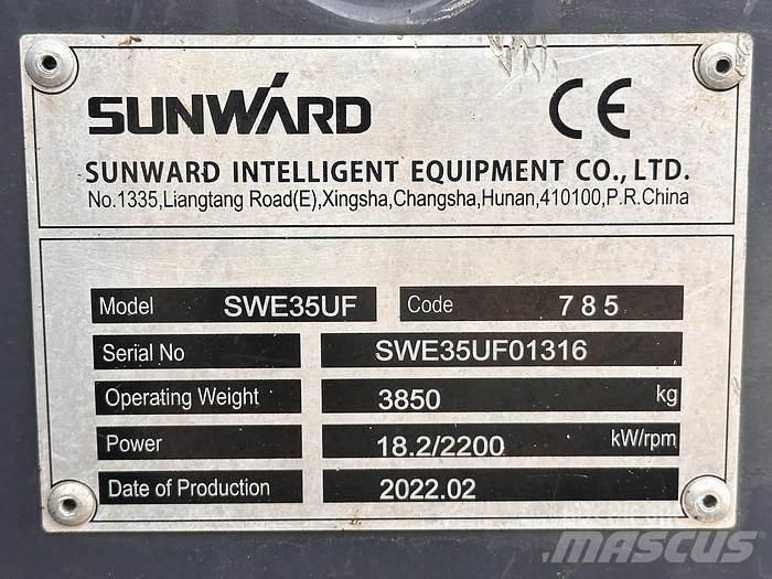 Sunward SWE35UF Mini Escavadoras <7t