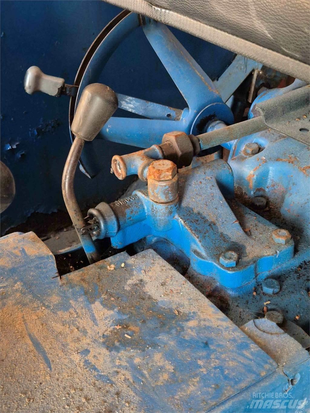 Ford 4000 Tratores Agrícolas usados