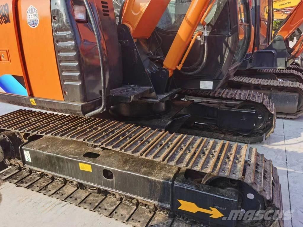 Hitachi ZX 70 Mini Escavadoras <7t
