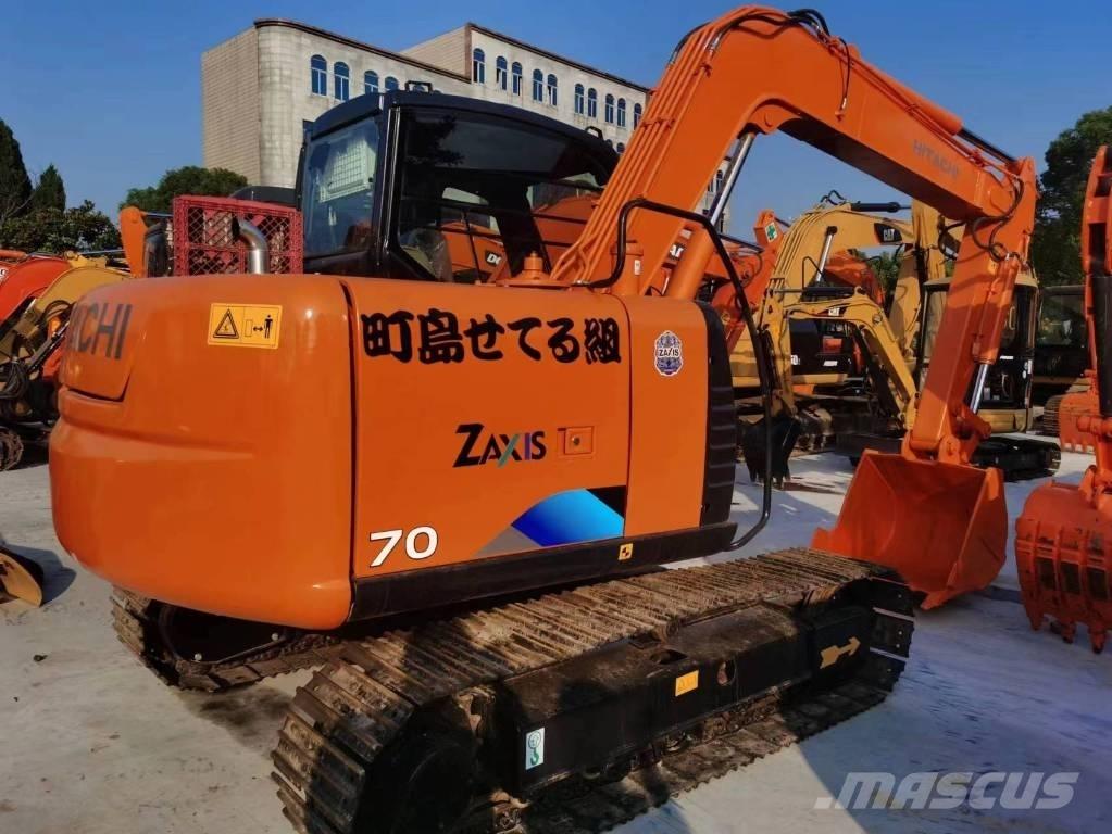 Hitachi ZX 70 Mini Escavadoras <7t