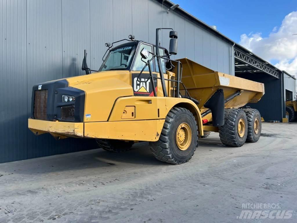 CAT 735B Camiões articulados