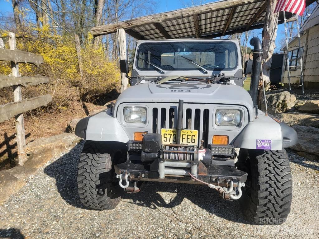 Jeep WRANGLER YJ Construção - Outros
