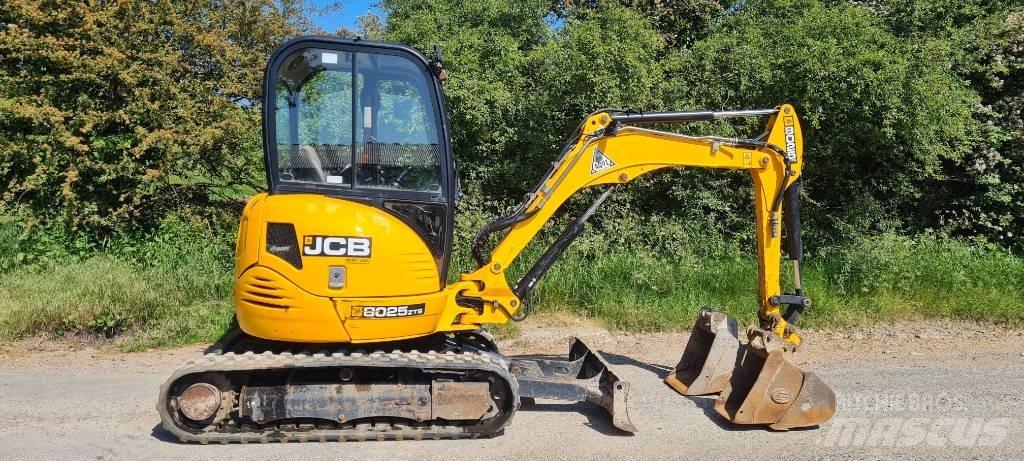 JCB 8025 Mini Digger Mini Escavadoras <7t