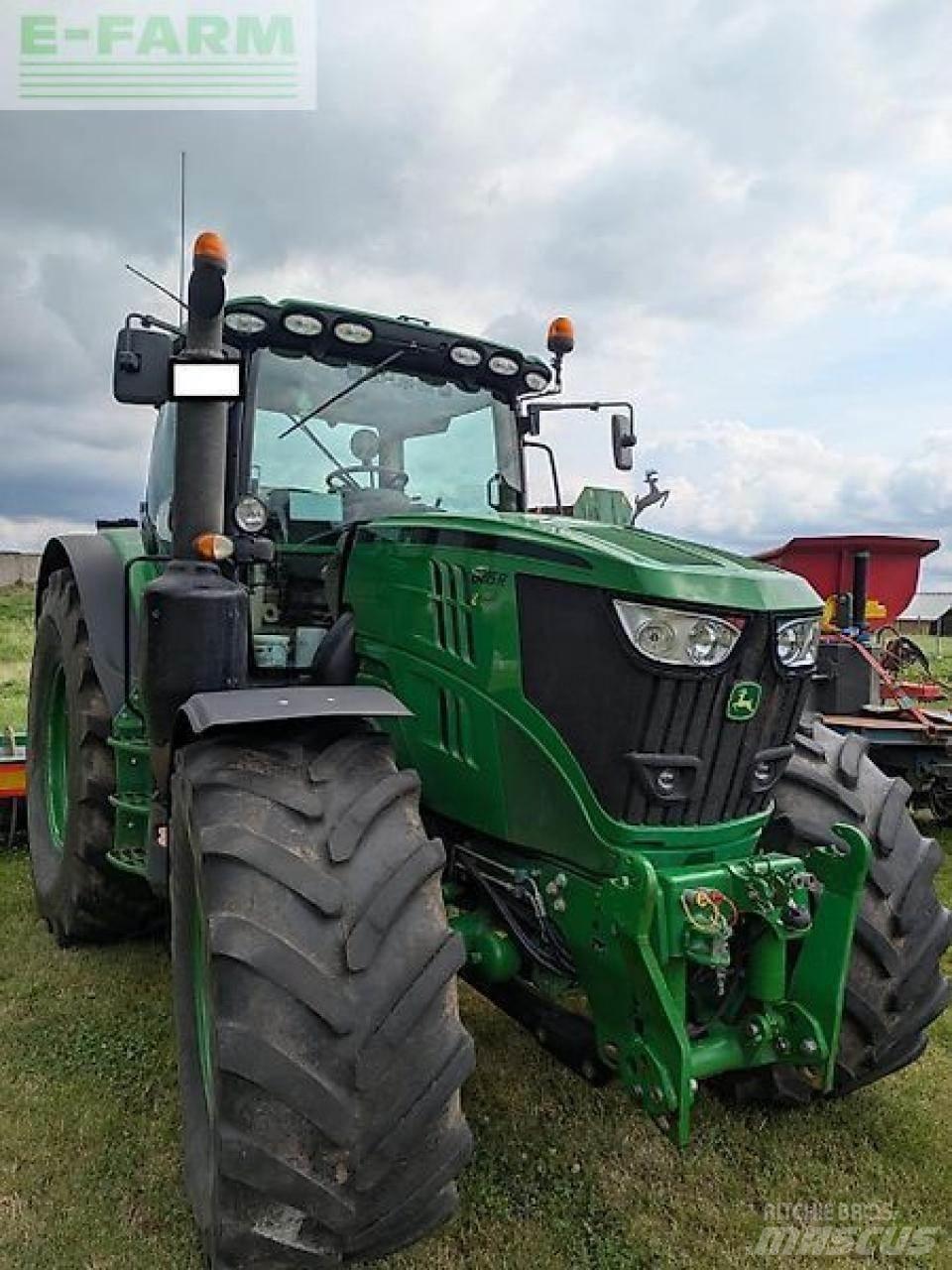 John Deere 6215 r Tratores Agrícolas usados