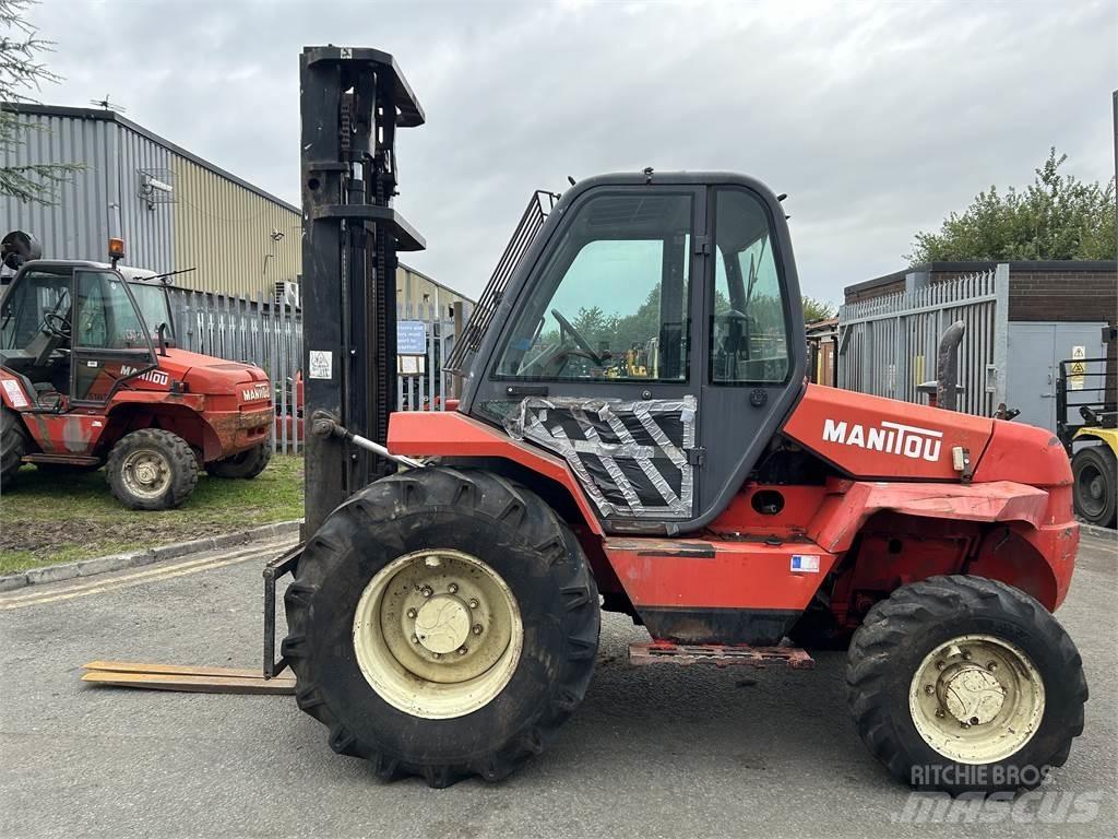 Manitou M26-4 Empilhadores todo-terreno