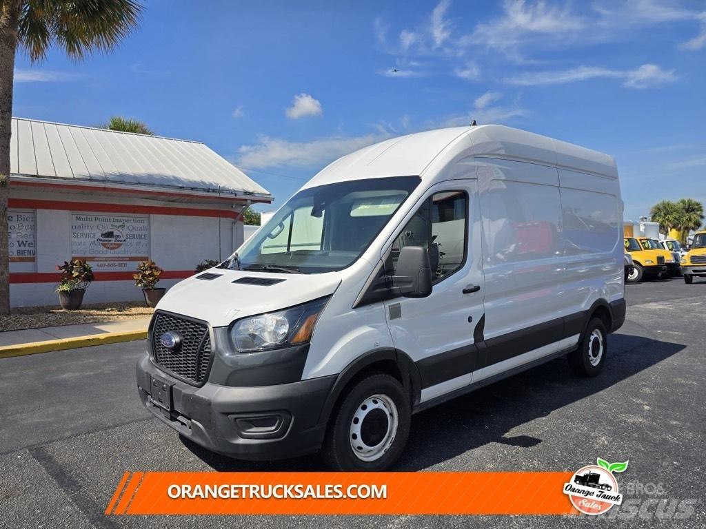 Ford Transit 260 Camiões de caixa fechada