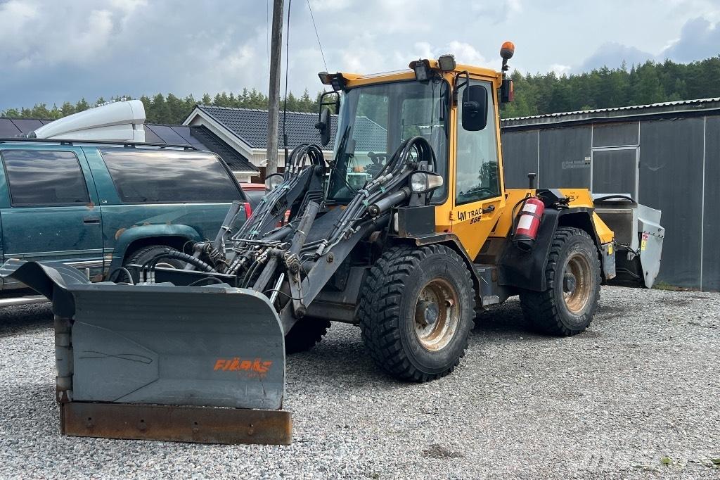 LM Trac 586 Porta-ferramentas