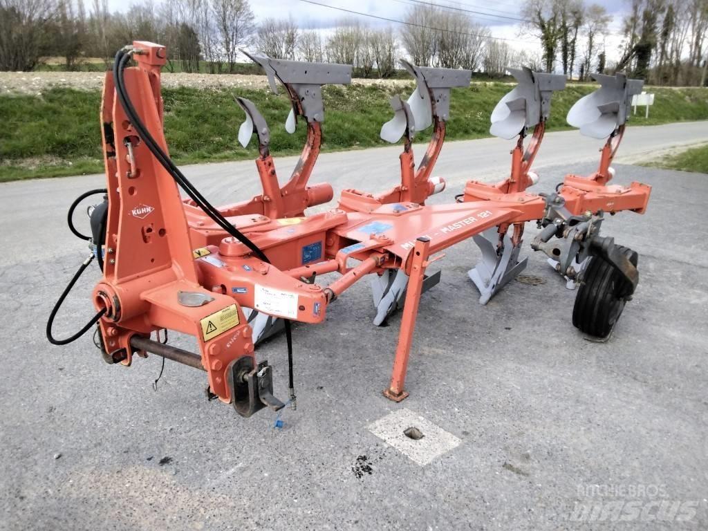 Kuhn VARIMASTER 121 Charruas reversíveis