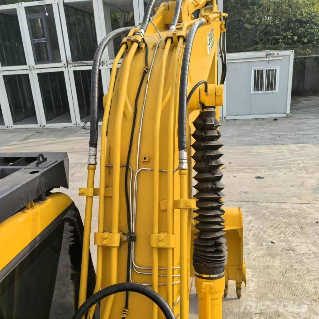 Komatsu PC 130-7 Escavadoras de rastos