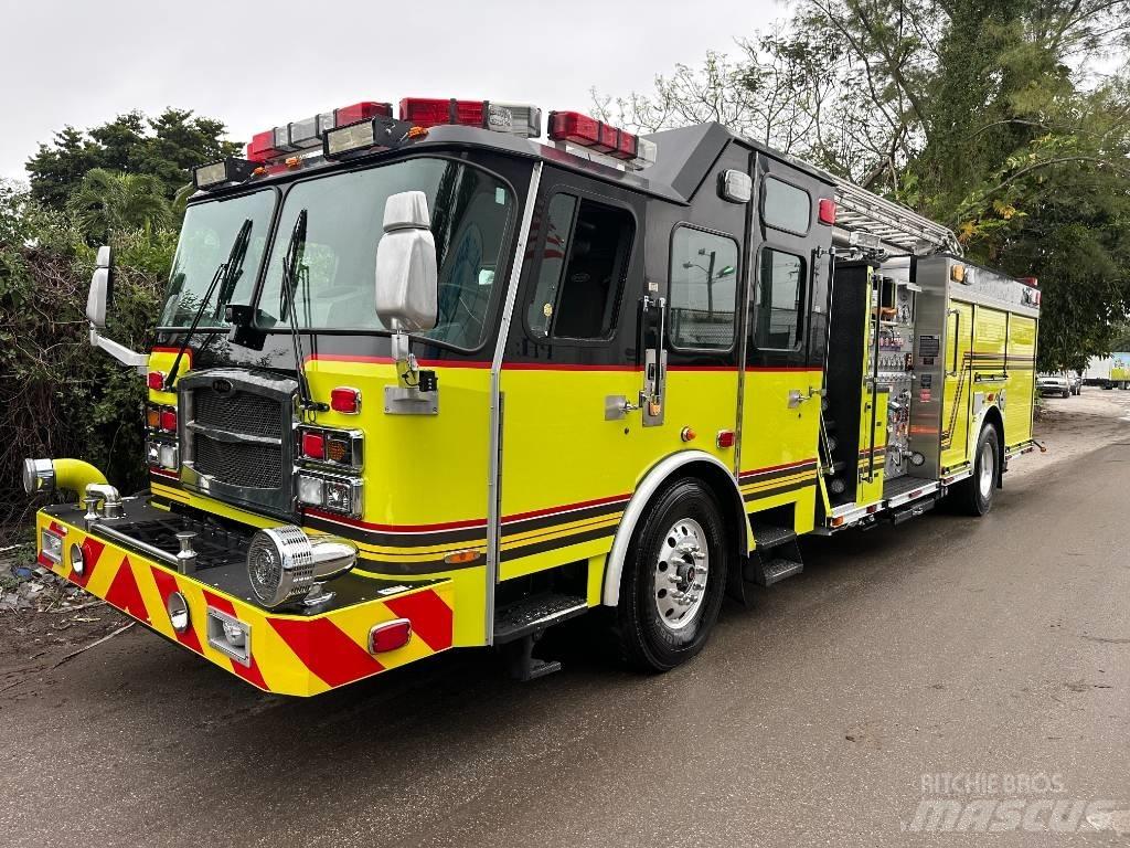 E-one TYPHOON Carros de bombeiros