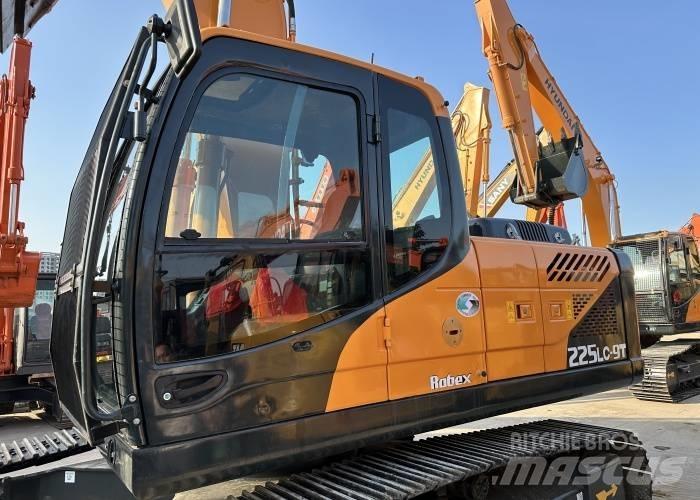Hyundai 225 Escavadoras de rastos