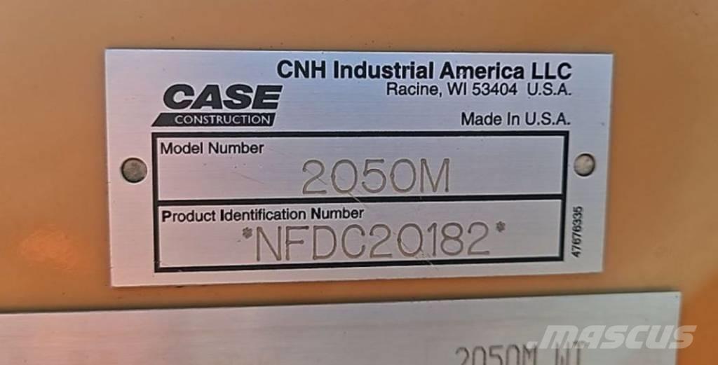 CASE 2050 M Dozers - Tratores rastos