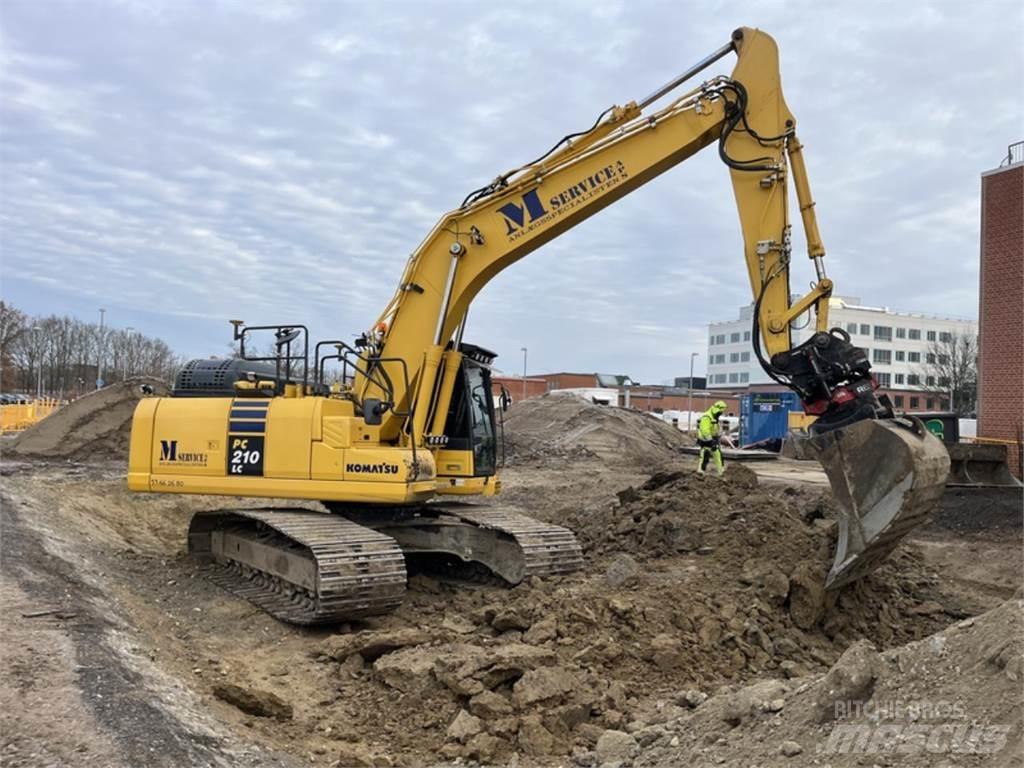 Komatsu PC210LC-11 Escavadoras de rastos