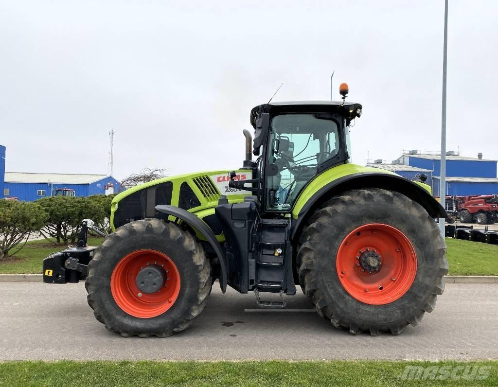 CLAAS Axion 950 Tratores Agrícolas usados
