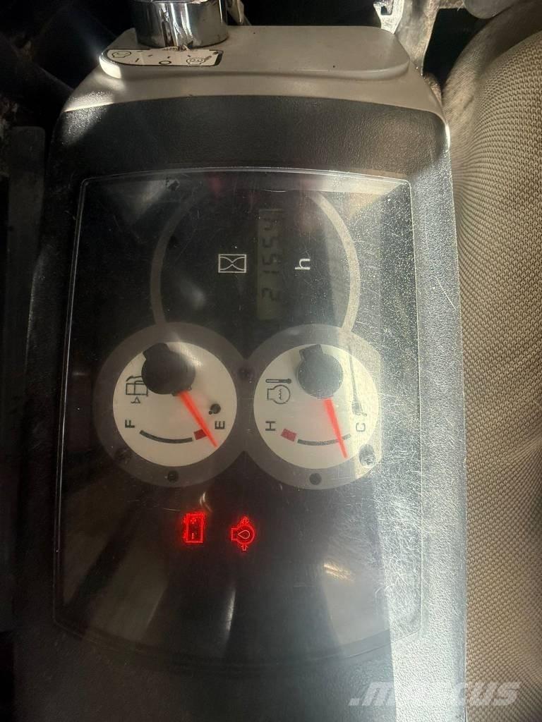 Komatsu PC 27 Mini Escavadoras <7t