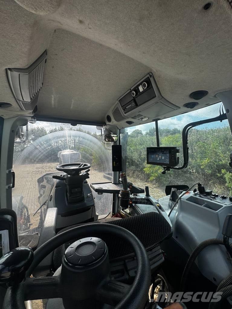 Valtra T 235 Direct Tratores Agrícolas usados