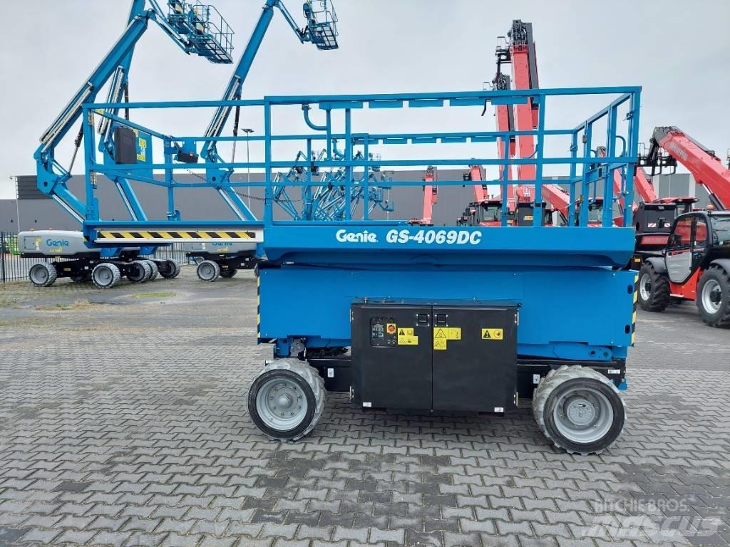 Genie GS 4069 DC Elevadores de tesoura