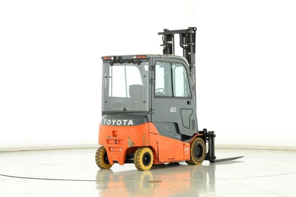 Toyota 8 FBMT 30 Empilhadores eléctricos