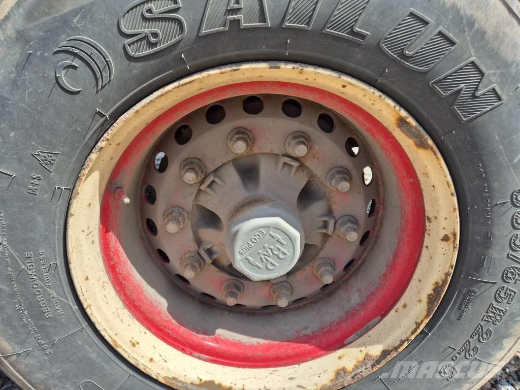 Nopa 3 axle tipper Reboques basculantes