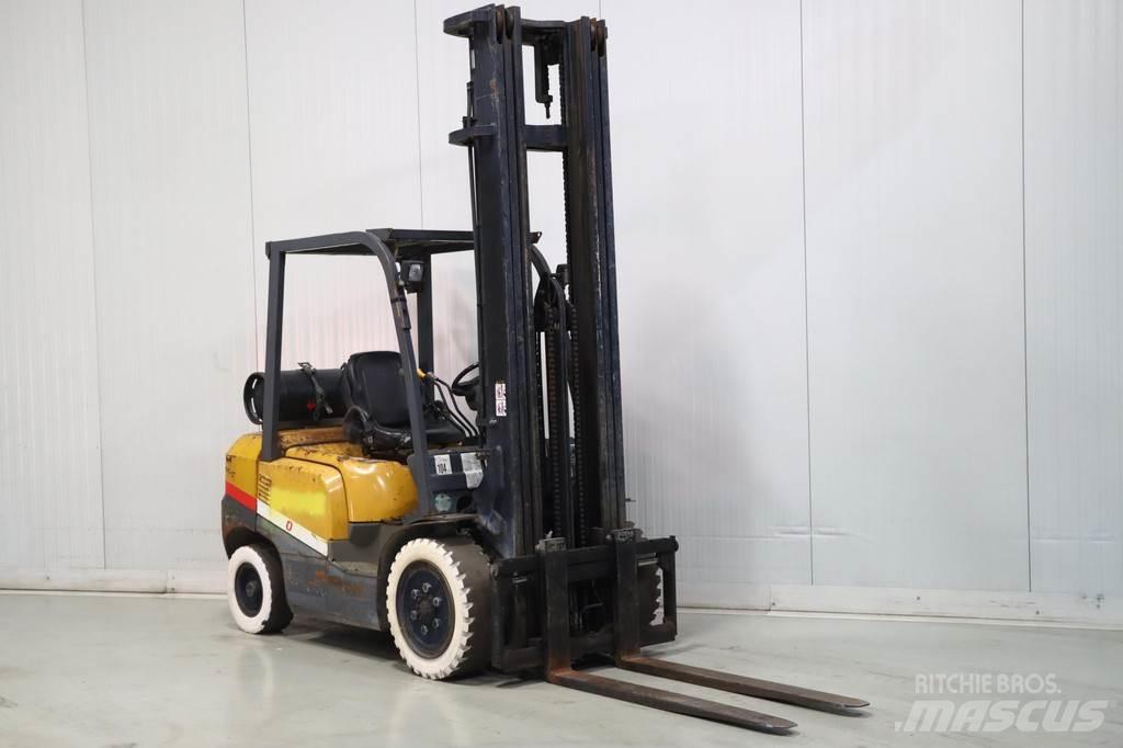 TCM FG30T3 Empilhadores a gás