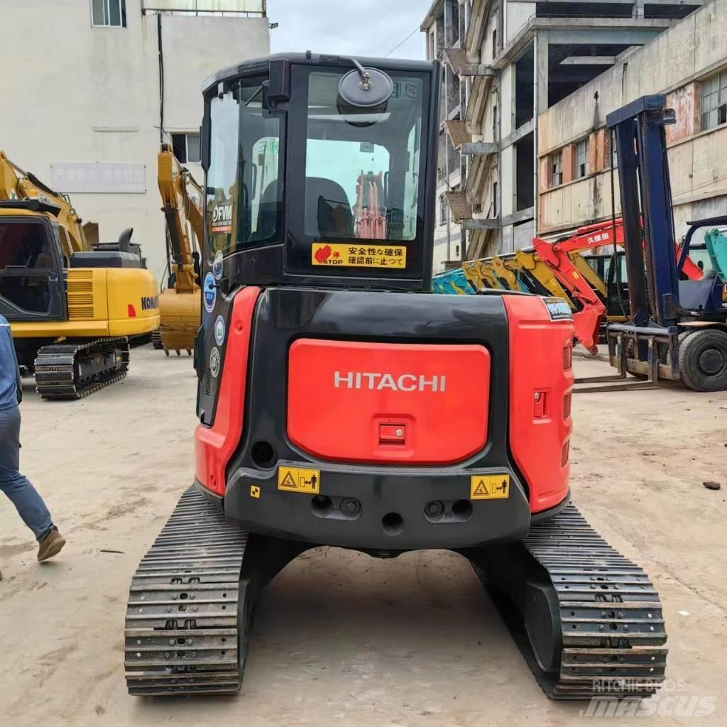 Hitachi ZX 55 Mini Escavadoras <7t