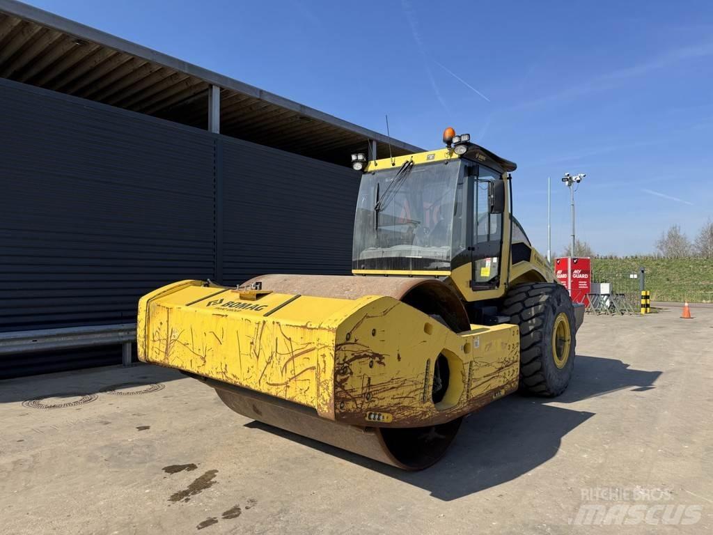Bomag BW 226 BVC-5 Cilindros Compactadores monocilíndricos