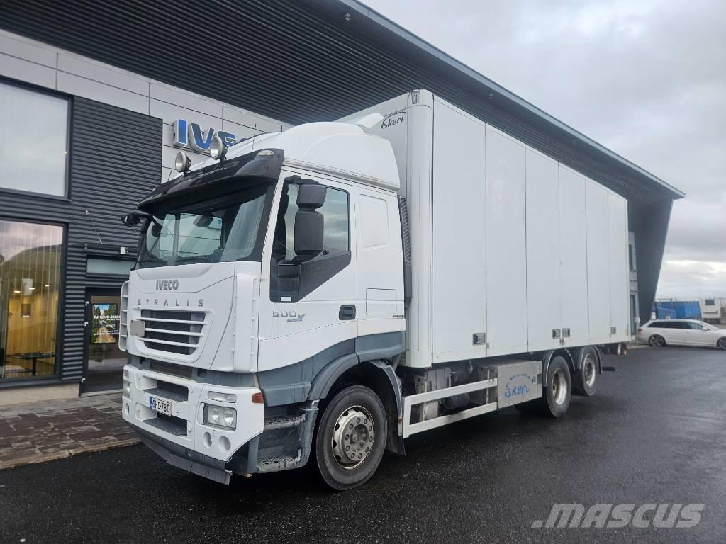 Iveco Stralis 6x2 Camiões de caixa fechada